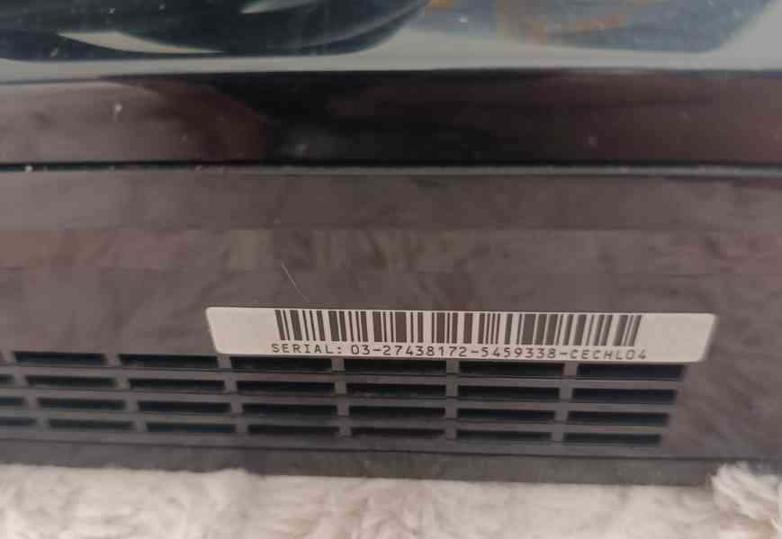 PS3 Fat 80gb čti více - foto 2