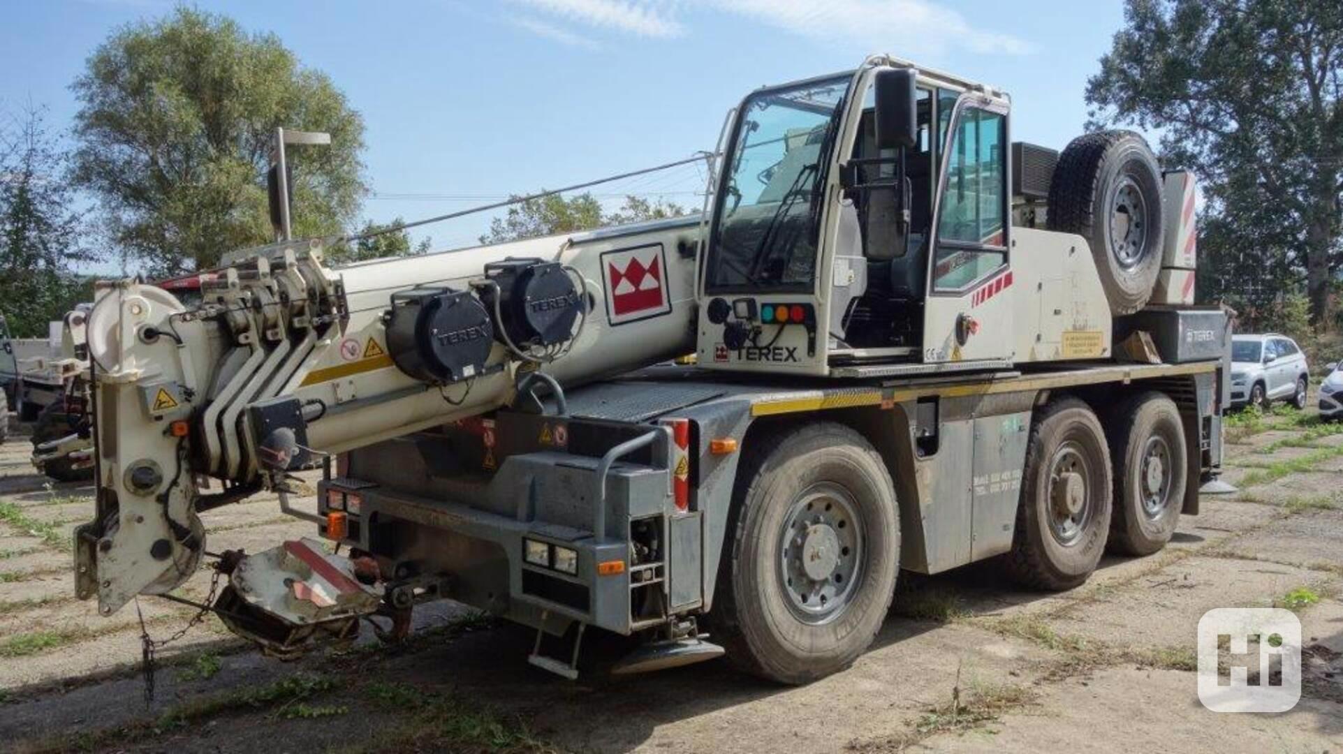 Mobilní jeřáb Terex - DEMAG K 3208 AC 40 City - foto 1