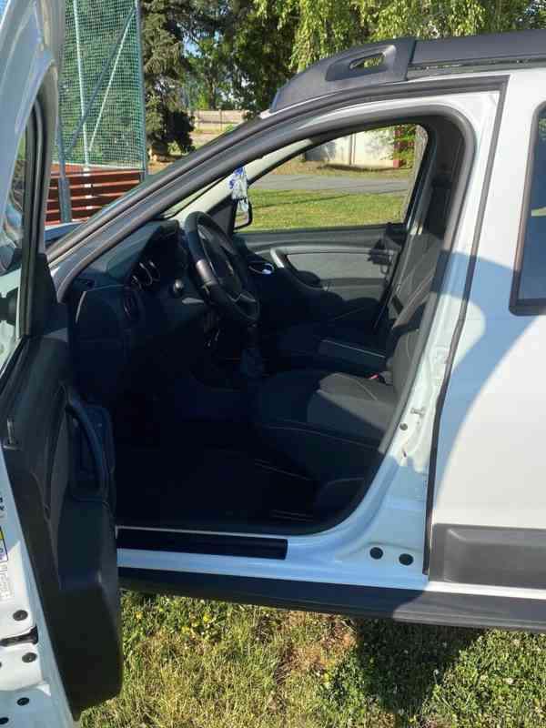 Dacia Duster 1,6   16V SCe 84kW 1. majitel 48 800 - foto 6