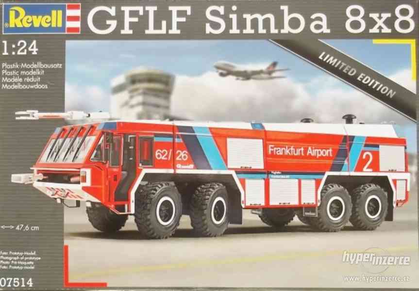 GFLF Simba 8x8 Revell 075214 1:24 - foto 1