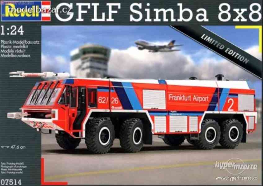 GFLF Simba 8x8 Revell 075214 1:24 - foto 2