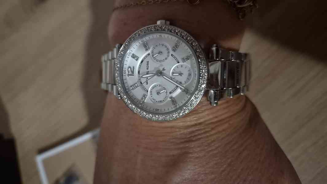 Michael Kors dámské hodinky - foto 3
