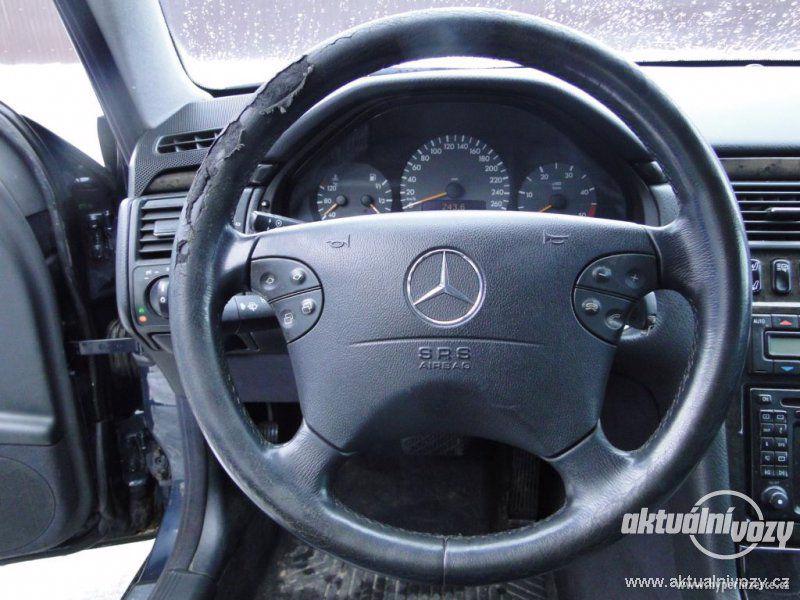 Mercedes-Benz Třídy E 3.2, nafta, automat, r.v. 1999, el. okna, STK, centrál - foto 15