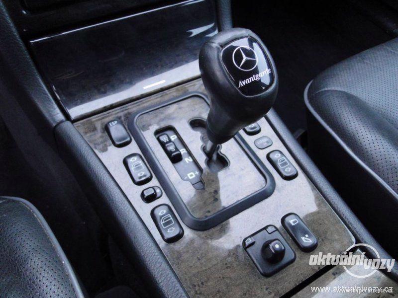 Mercedes-Benz Třídy E 3.2, nafta, automat, r.v. 1999, el. okna, STK, centrál - foto 18
