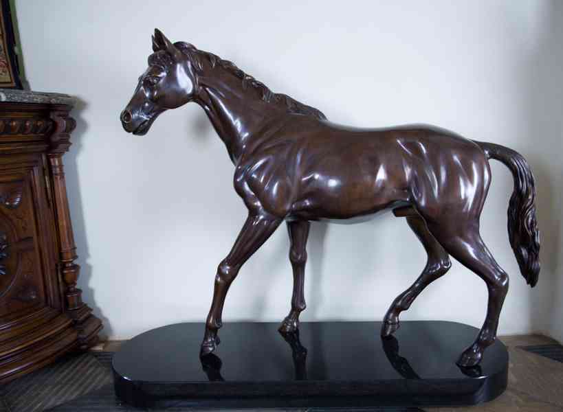 Pierre Jules Mene Velká bronzová socha Kůň š 145 cm - foto 1