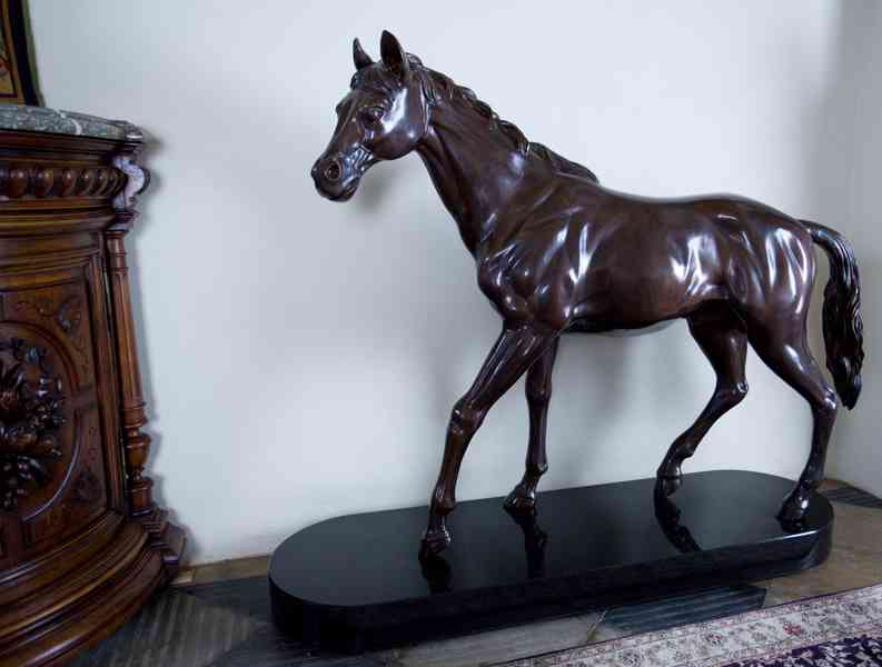 Pierre Jules Mene Velká bronzová socha Kůň š 145 cm - foto 2