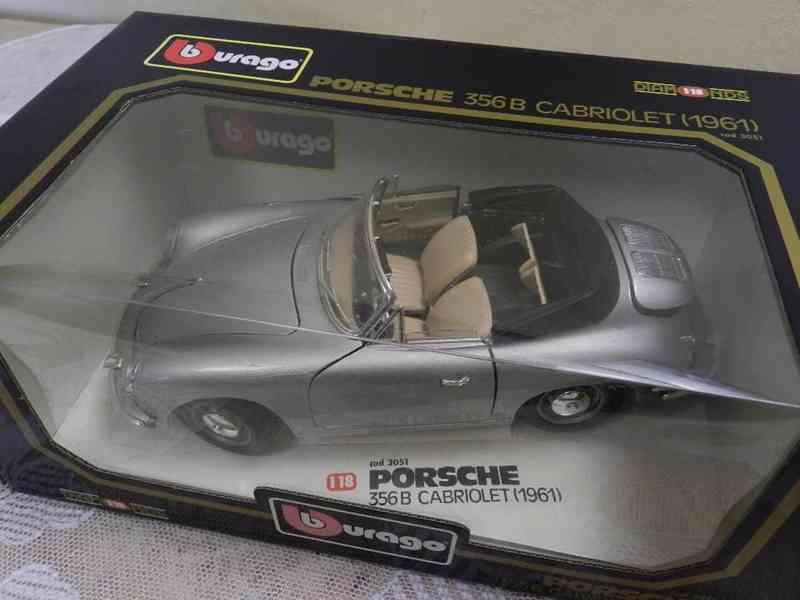 Starý kovový model Burago 1/18 Porsche 356 B Cabriolet 1961 - foto 3