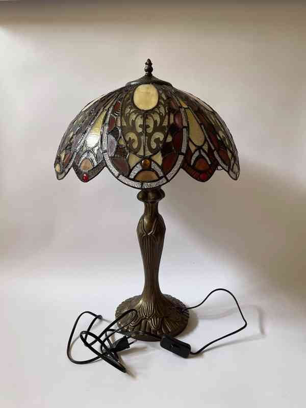 Stolní lampa Tiffany v secesním stylu - foto 2