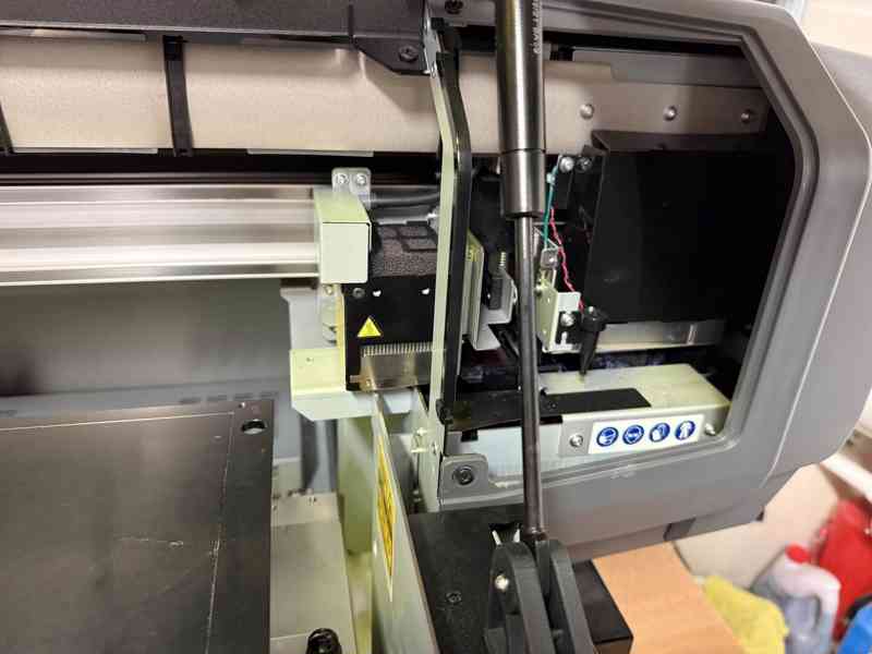 UV Tiskárna MUTOH XPJ-461UF - foto 3