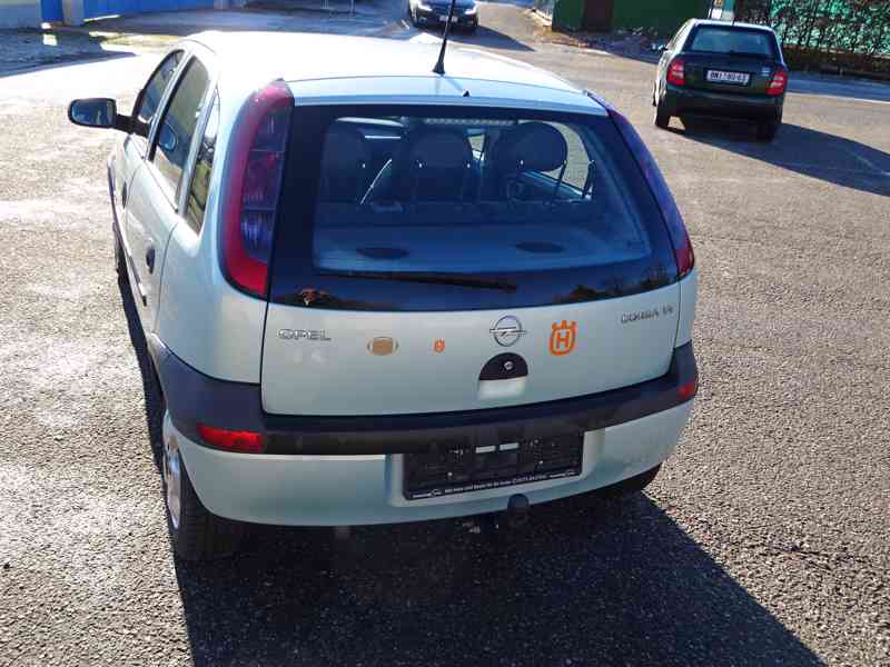 Opel Corsa 1.2i r.v.2001 (stk:1/2024) - foto 4