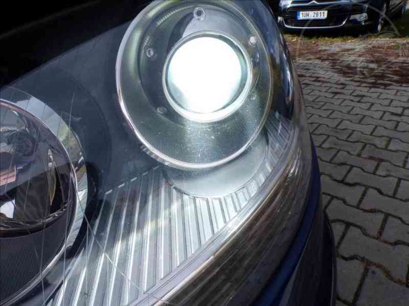 VW Golf 2,0 FSI XENONY,COMFORT - foto 13