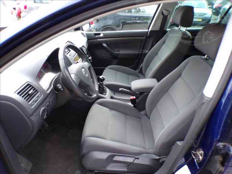 VW Golf 2,0 FSI XENONY,COMFORT - foto 7