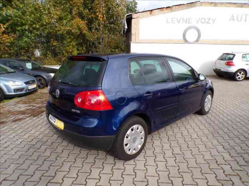 VW Golf 2,0 FSI XENONY,COMFORT - foto 4