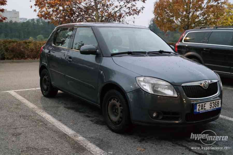 Škoda Fabia 2 1.4 16V - foto 2