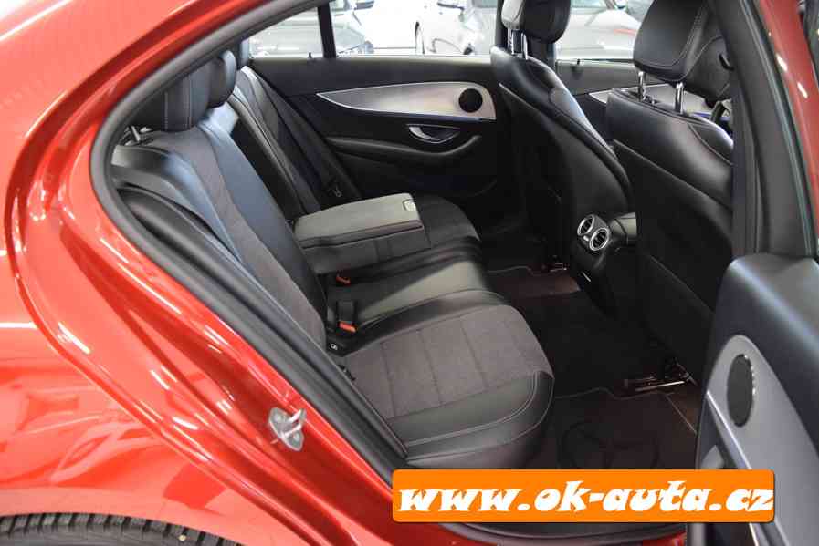 Mercedes-Benz Třídy E 2.0 D 88 000 KM PRAV.SER.MERCEDES 2018 - foto 9