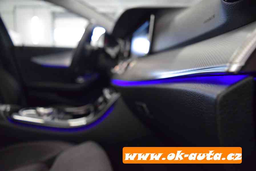 Mercedes-Benz Třídy E 2.0 D 88 000 KM PRAV.SER.MERCEDES 2018 - foto 12