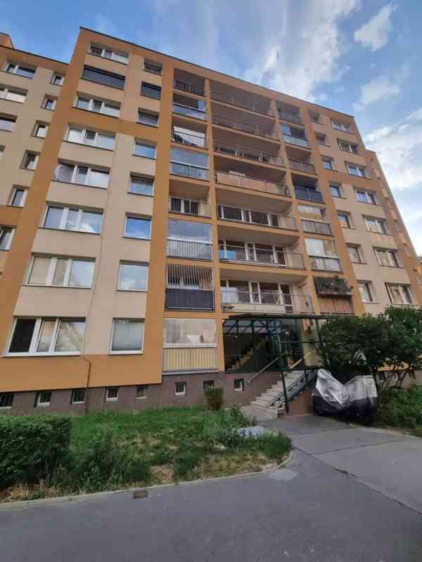 Pronájem bytu 3+kk 63 m² - foto 10