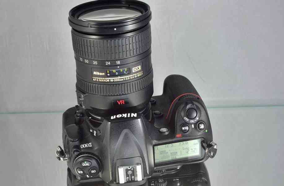 Nikon D300 + AF-S 18-200mm  VR ** 13000 Exp. - foto 9