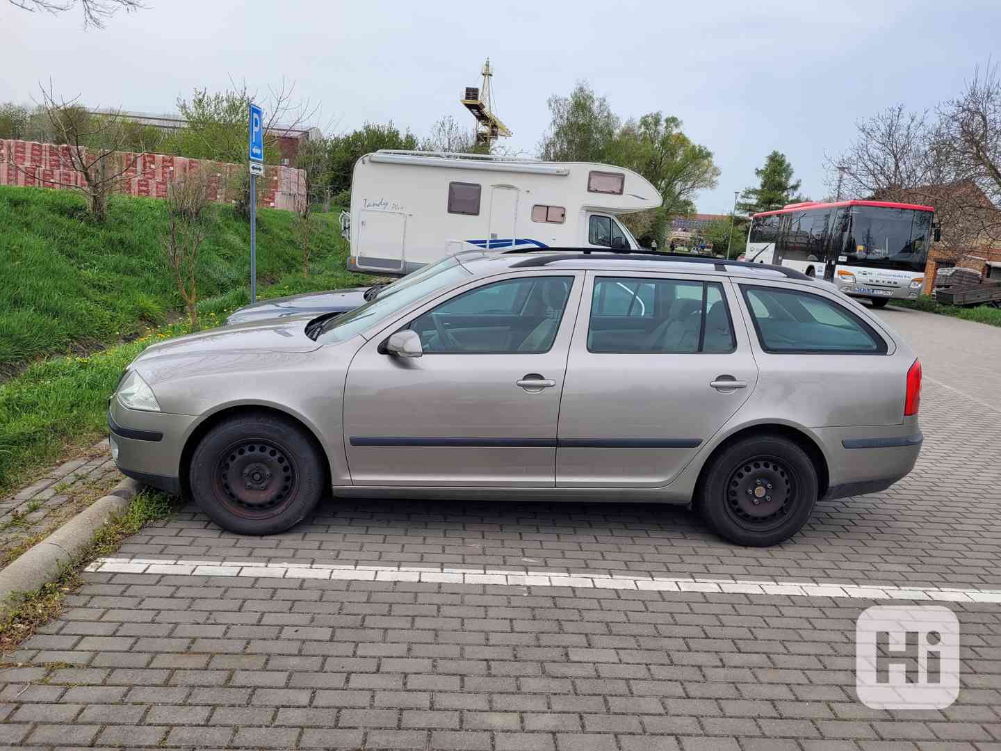 Škoda Octavia 1.6 MPI automat - foto 1
