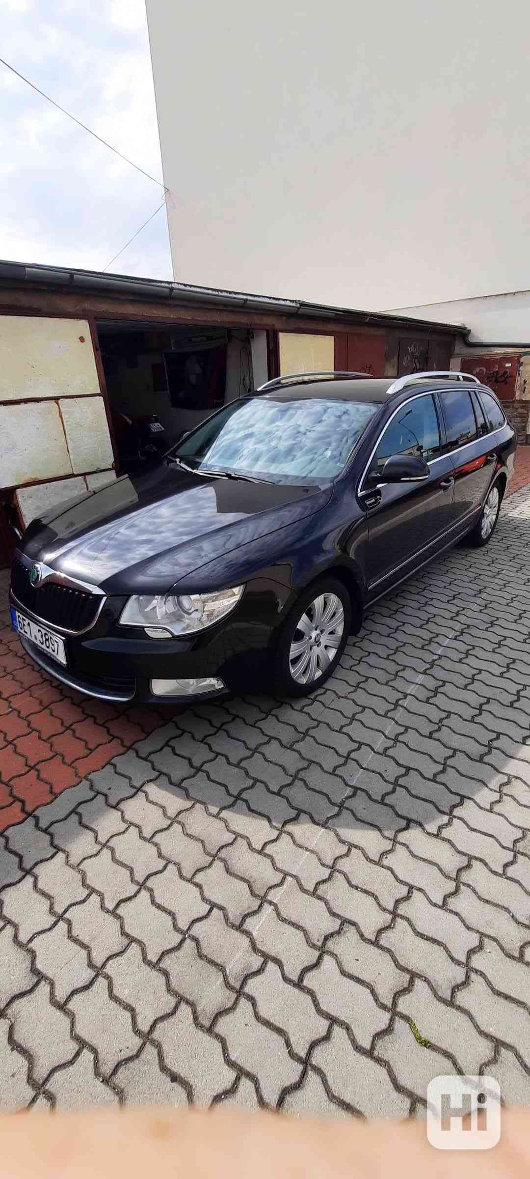 Škoda Superb II kombi 3,6i 4X4 na ND nebo opravu - foto 1
