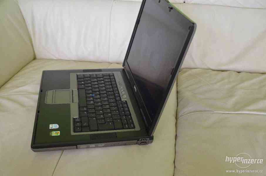 Prodám laptop Dell Latitude D820 - foto 2