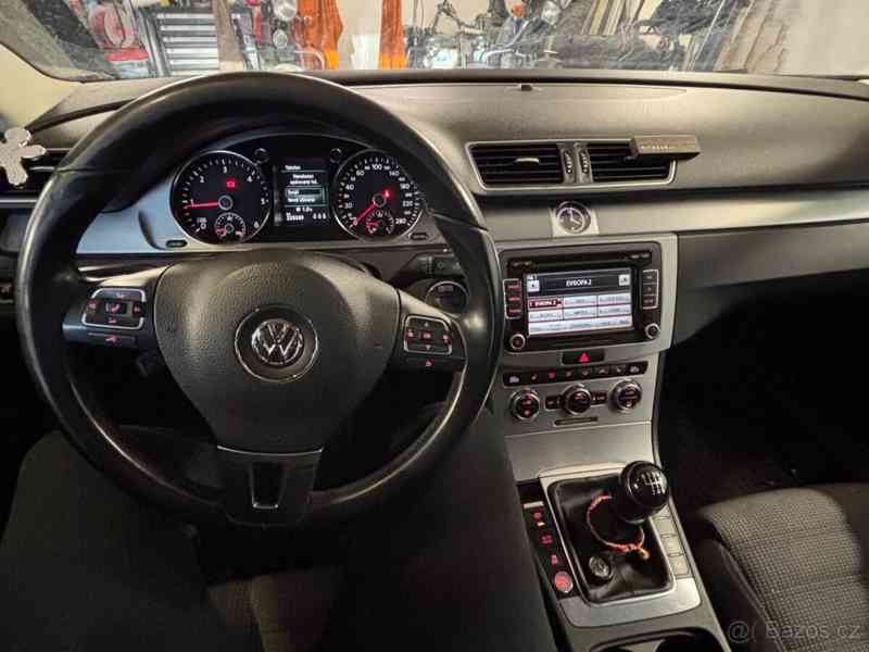 Volkswagen Passat CC 2,0 - foto 6
