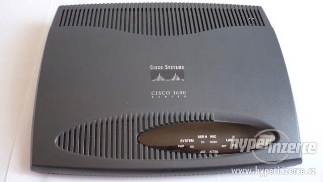Cisco 1601R Ethernet router+WAN interface
