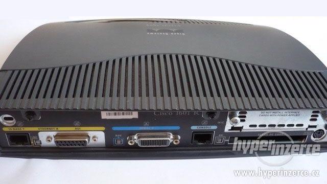 Cisco 1601R Ethernet router+WAN interface - foto 3