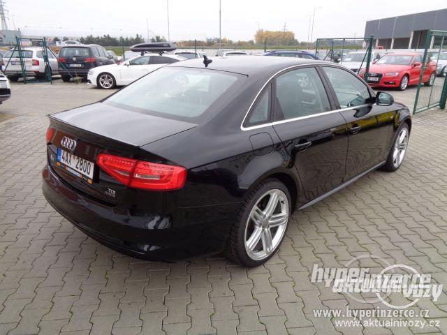 Audi A4 2.0, nafta, automat, r.v. 2015, navigace, kůže - foto 8