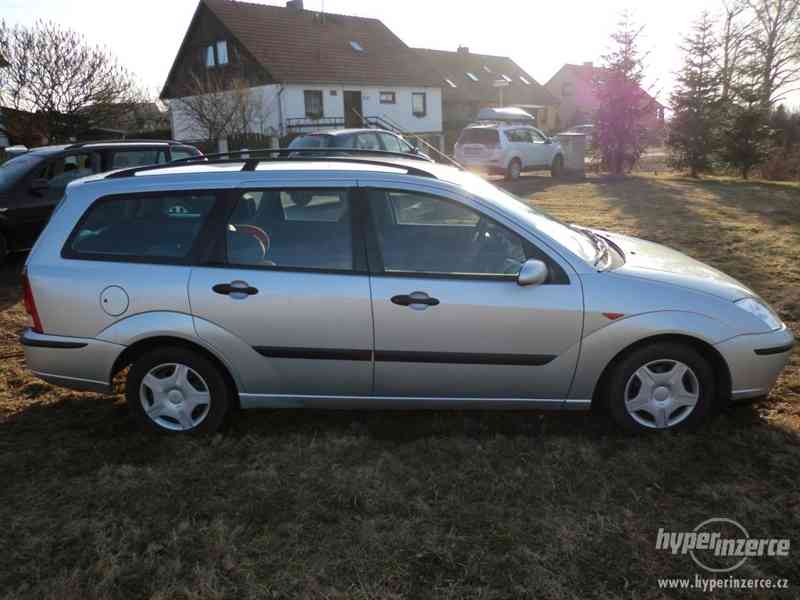 Ford Focus kombi 1.8TDCi 85kW,klima,serviska,tažné - foto 4