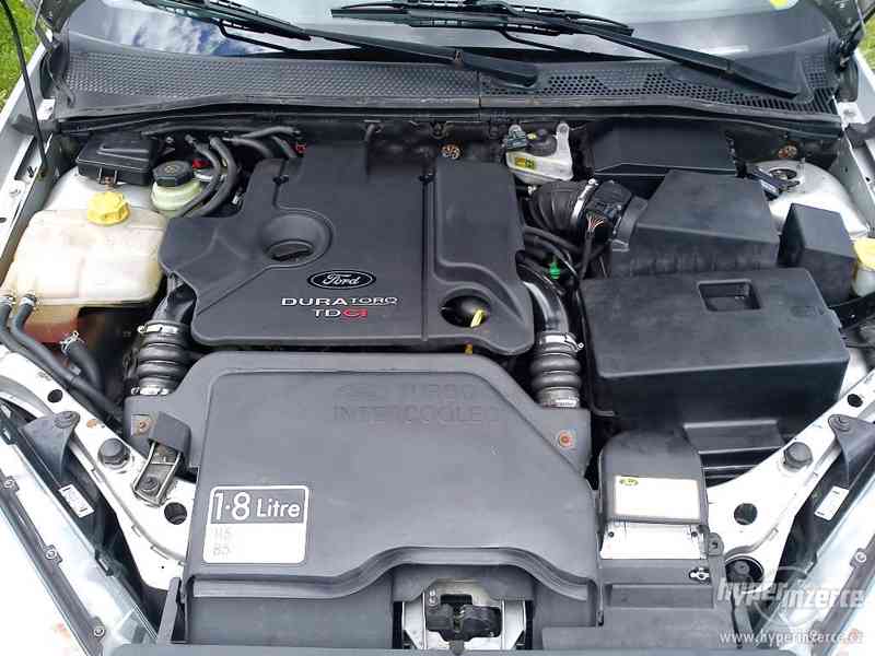 Ford Focus kombi 1.8TDCi 85kW,klima,serviska,tažné - foto 18