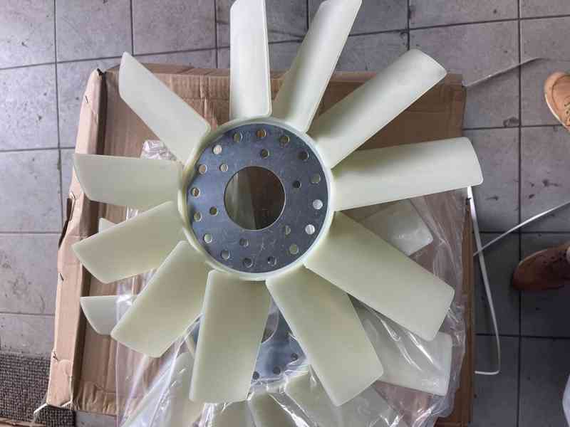 Chladič vodni a vrtule na motor D 245,D260,D 243 Belarus - foto 2