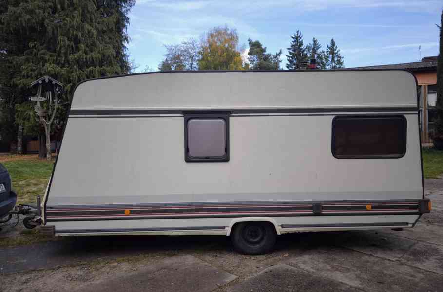 Karavan Burstner City, solární panel, předstan, nová STK.  - foto 5