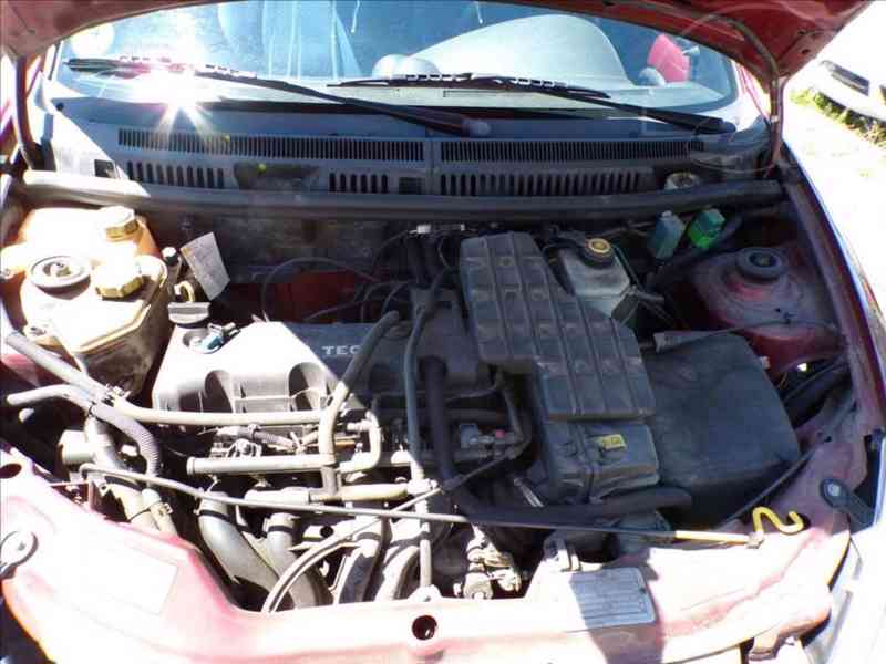 Ford Ka 1,3 i KLIMA,POSILOVAČ ŘÍZENÍ - foto 11
