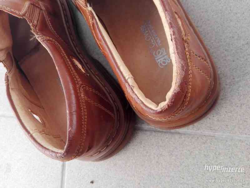 Volnočasové kožené sandále vel. 43 - foto 4