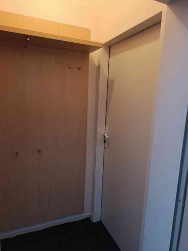 Prodám mobilní domek, buňku  - foto 10