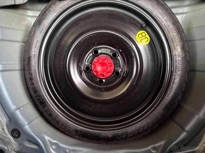 Toyota Auris 1,6   97 kW, původ Česká republika - foto 15