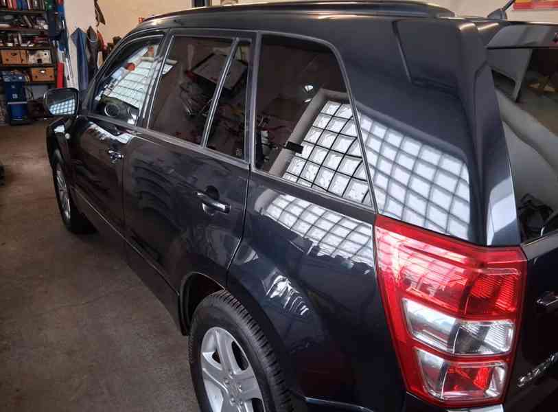 Suzuki Grand Vitara 2.0i Comfort+ benzín 103kw - foto 8