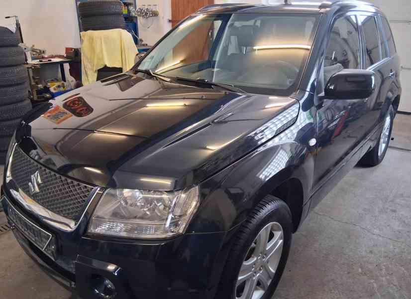 Suzuki Grand Vitara 2.0i Comfort+ benzín 103kw - foto 10