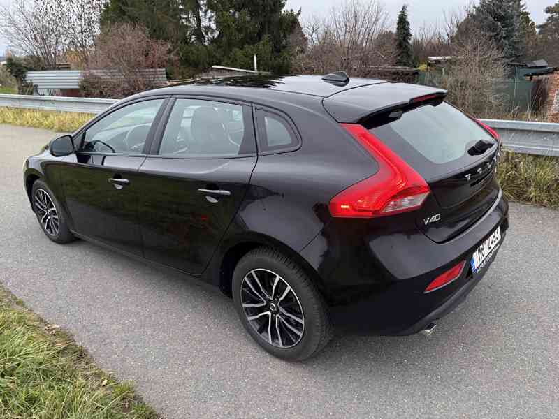 Volvo V40 D2 Momentum 6/2019,80200km - foto 2