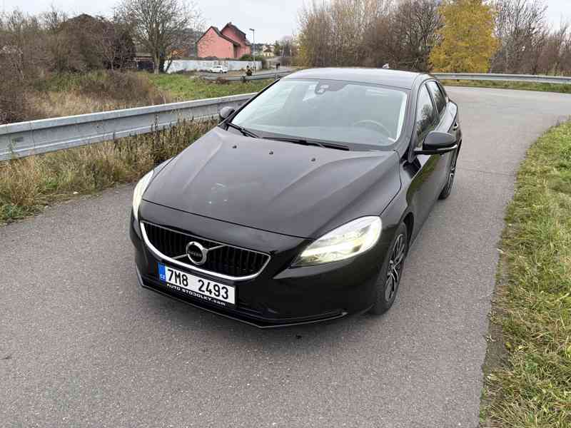 Volvo V40 D2 Momentum 6/2019,80200km - foto 1