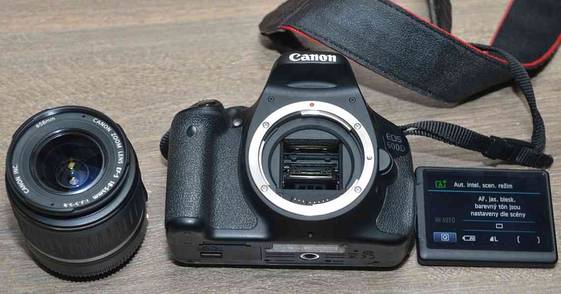 Canon EOS 600D + Objektiv EFS 18-55mm  5600 Exp. - foto 3
