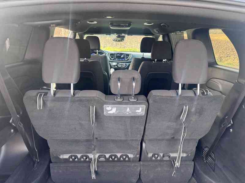 Chrysler Pacifica 3,6 4x4 AWD DVD RADAR Stype 2021 - foto 8