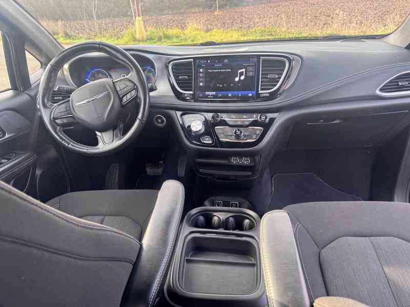 Chrysler Pacifica 3,6 4x4 AWD DVD RADAR Stype 2021 - foto 14