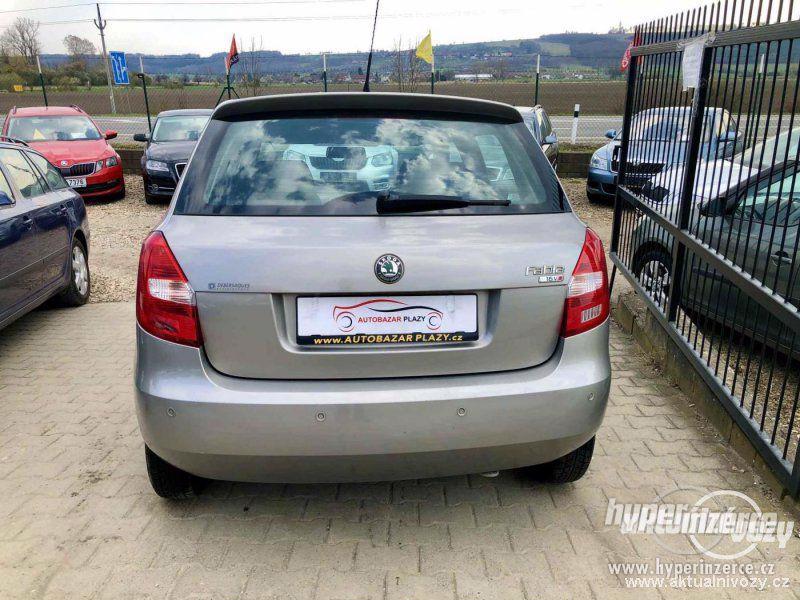 Škoda Fabia 1.6, benzín, automat, RV 2009 - foto 3