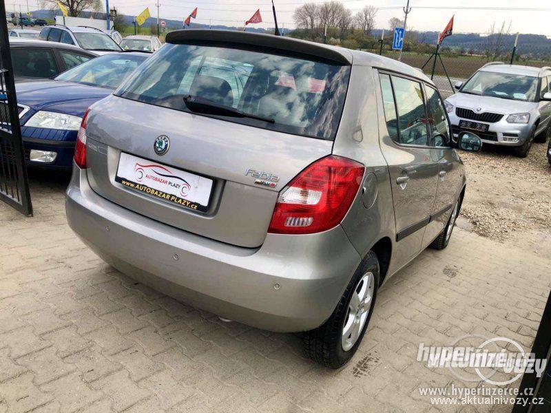 Škoda Fabia 1.6, benzín, automat, RV 2009 - foto 17