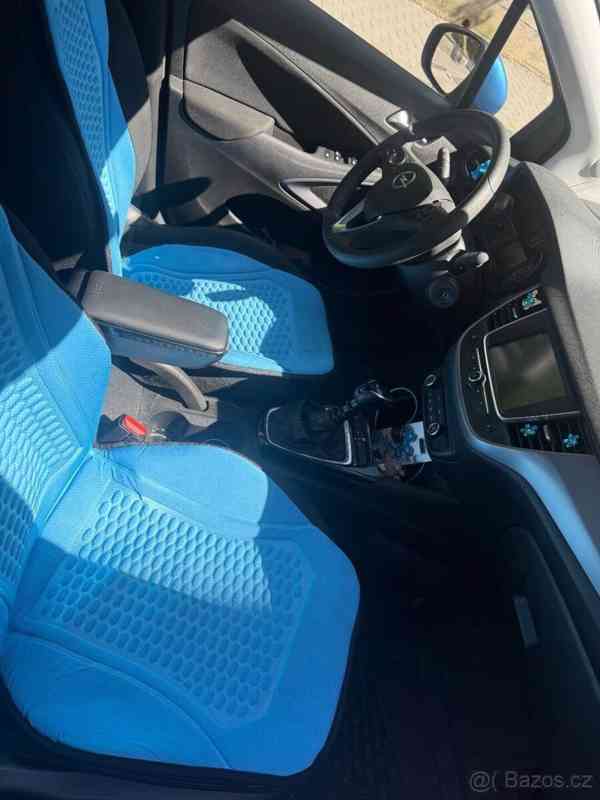 Opel Crossland X 1,2   turbo 81kW - foto 8