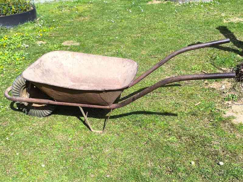 STAVEBNÍ KOLEČKO - foto 2