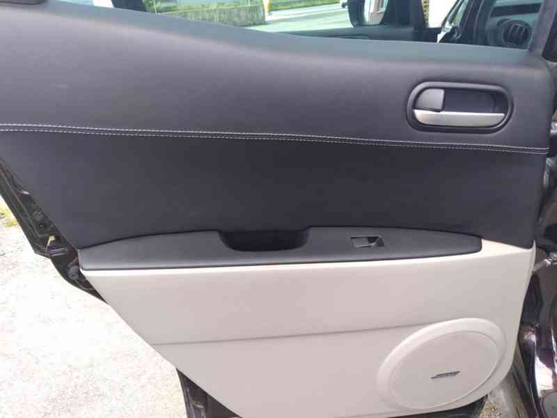MAZDA CX-7 2.3 MZR DISI TURBO 4WD 191kW,DPH,ČR - foto 36