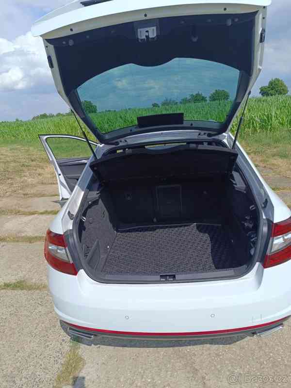 Škoda Octavia III RS - 2.0 TDI, DSG - foto 10